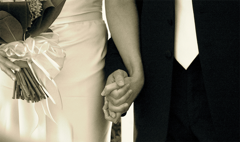 how-she-caught-his-eye